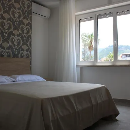 Residenza I Mori Guest house *
